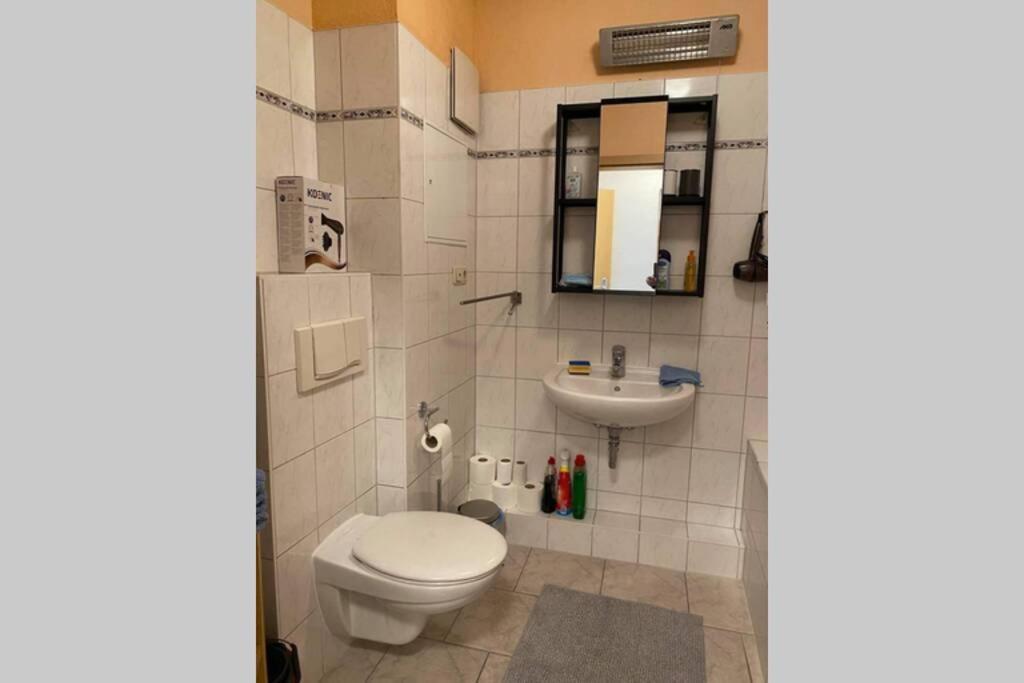 Beste Lage In Rostock: 2-Zimmerwohnung Mit Balkon Im 1.Og מראה חיצוני תמונה