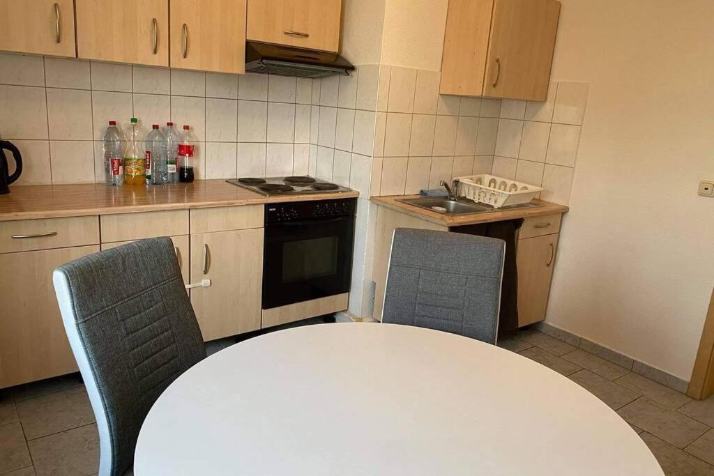 Beste Lage In Rostock: 2-Zimmerwohnung Mit Balkon Im 1.Og מראה חיצוני תמונה
